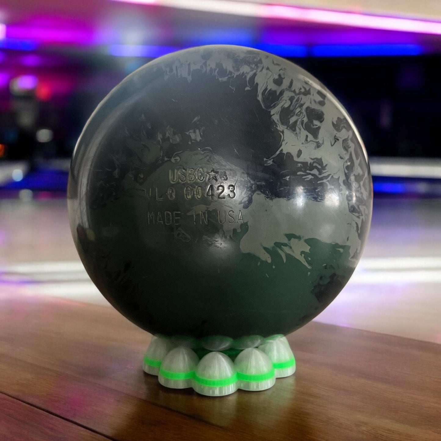 Frosted - Bubble Bowling Ball Cup